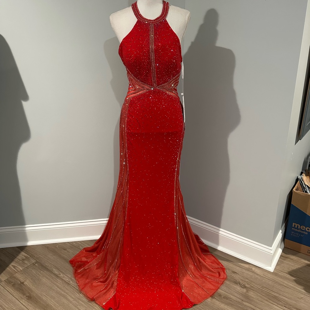 Ellie Wilde NWT  Red Halter Gown Size 8